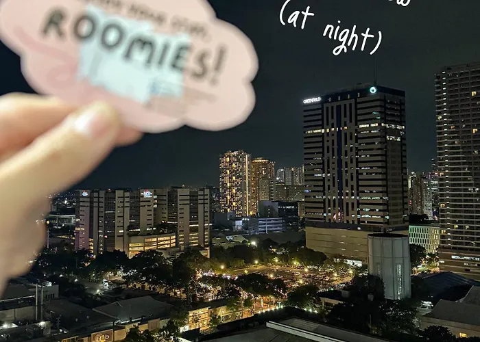 Roomies Spacious Fully Furnished With Balcony And Netflix For 4pax Aparthotel *